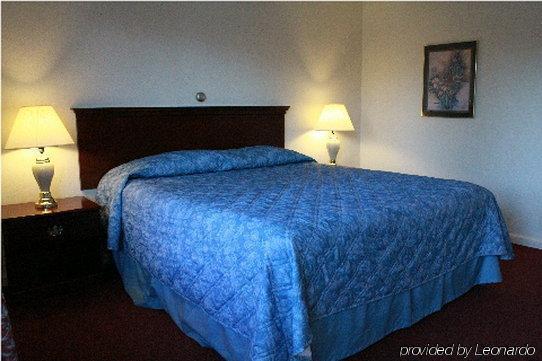 Berkshire Inn พิตส์ฟิลด์ ห้อง รูปภาพ
